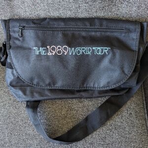 Taylor Swift 1989 World Tour Bag